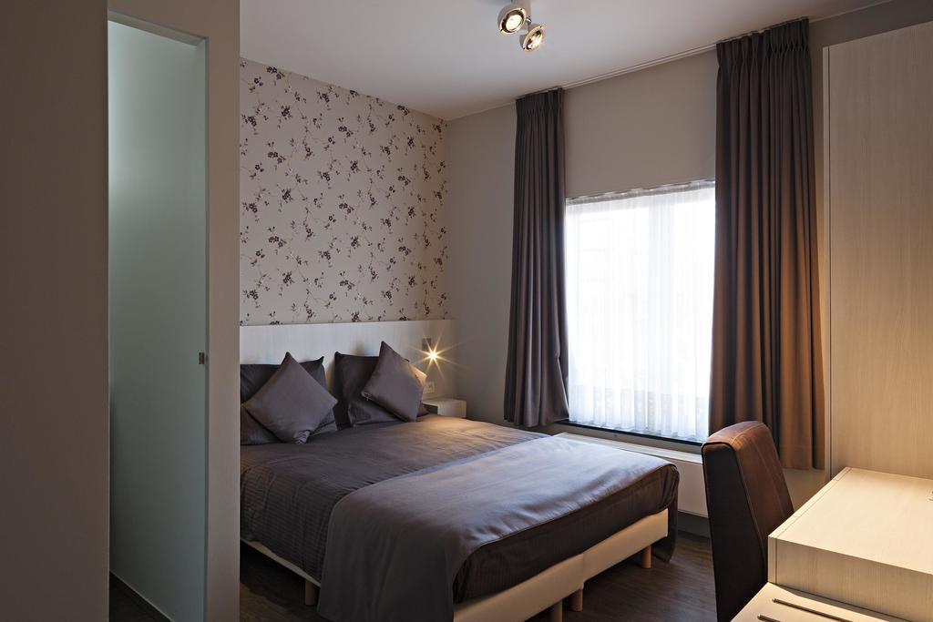 Hotel Duivels Paterke Harelbeeksestraat 29, 8500 コルト レイク エクステリア 写真